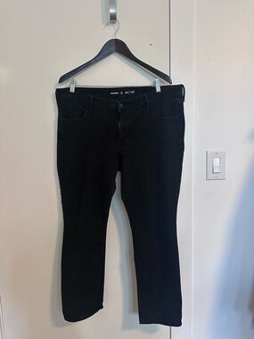 Old Navy Black Straight-Leg Women's Jeans